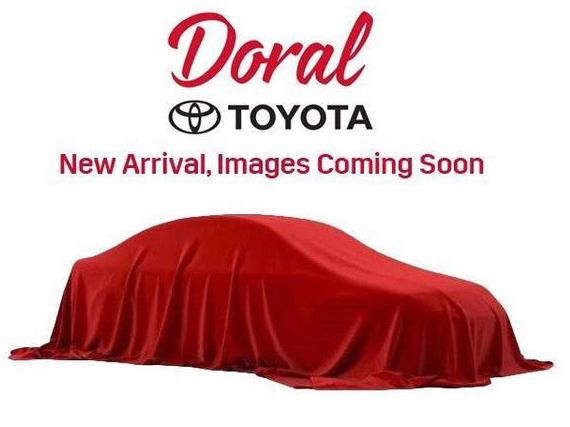 TOYOTA COROLLA CROSS 2024 7MUDAABG2RV082490 image